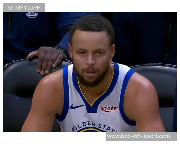 库里赞桑托斯关键时刻发力尽管前三节未上场表现依然出色